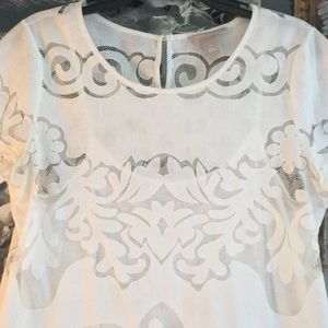Gorgeous light white short sleeve lace blouse
